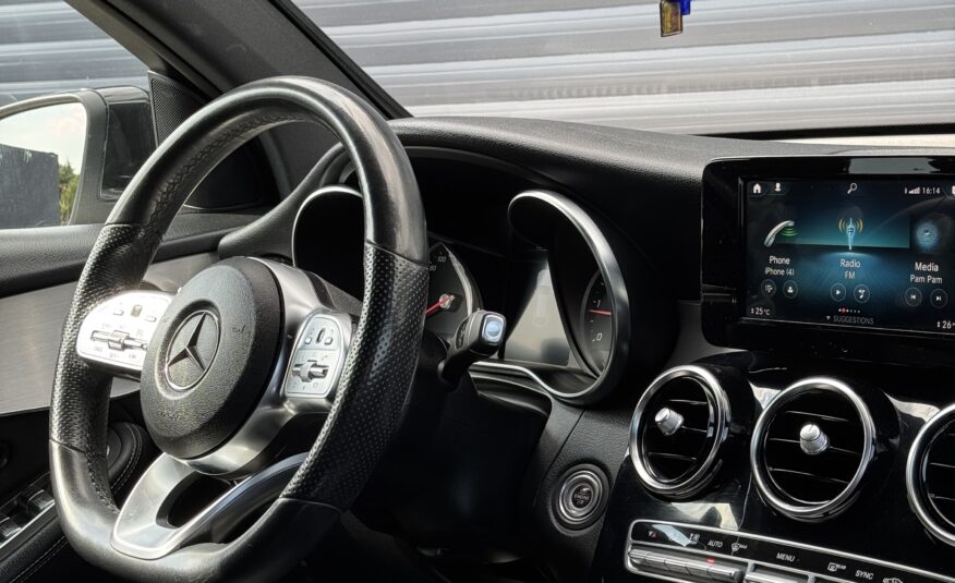 Mercedes-Benz GLC 200 2019 AMG LINE 4MATIC