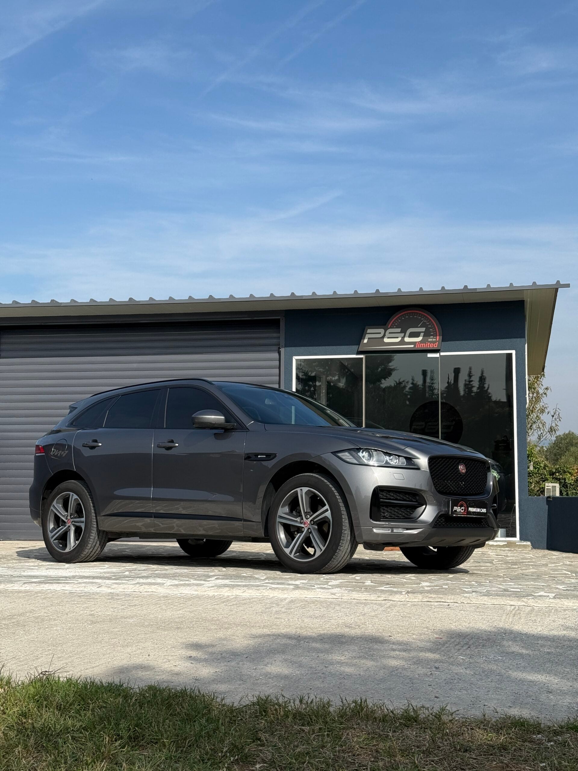 JAGUAR F-PACE R-SPORT