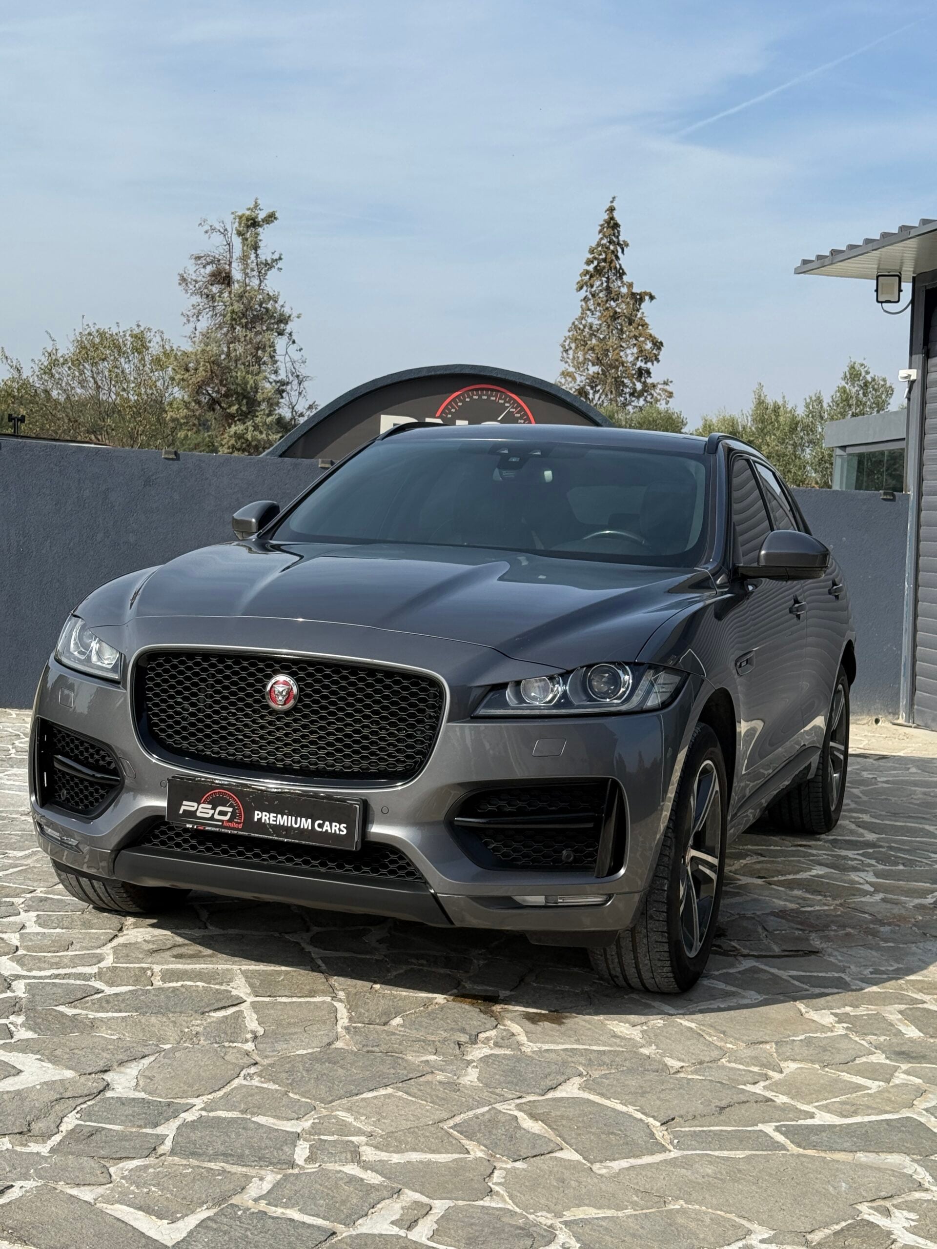 JAGUAR F-PACE R-SPORT