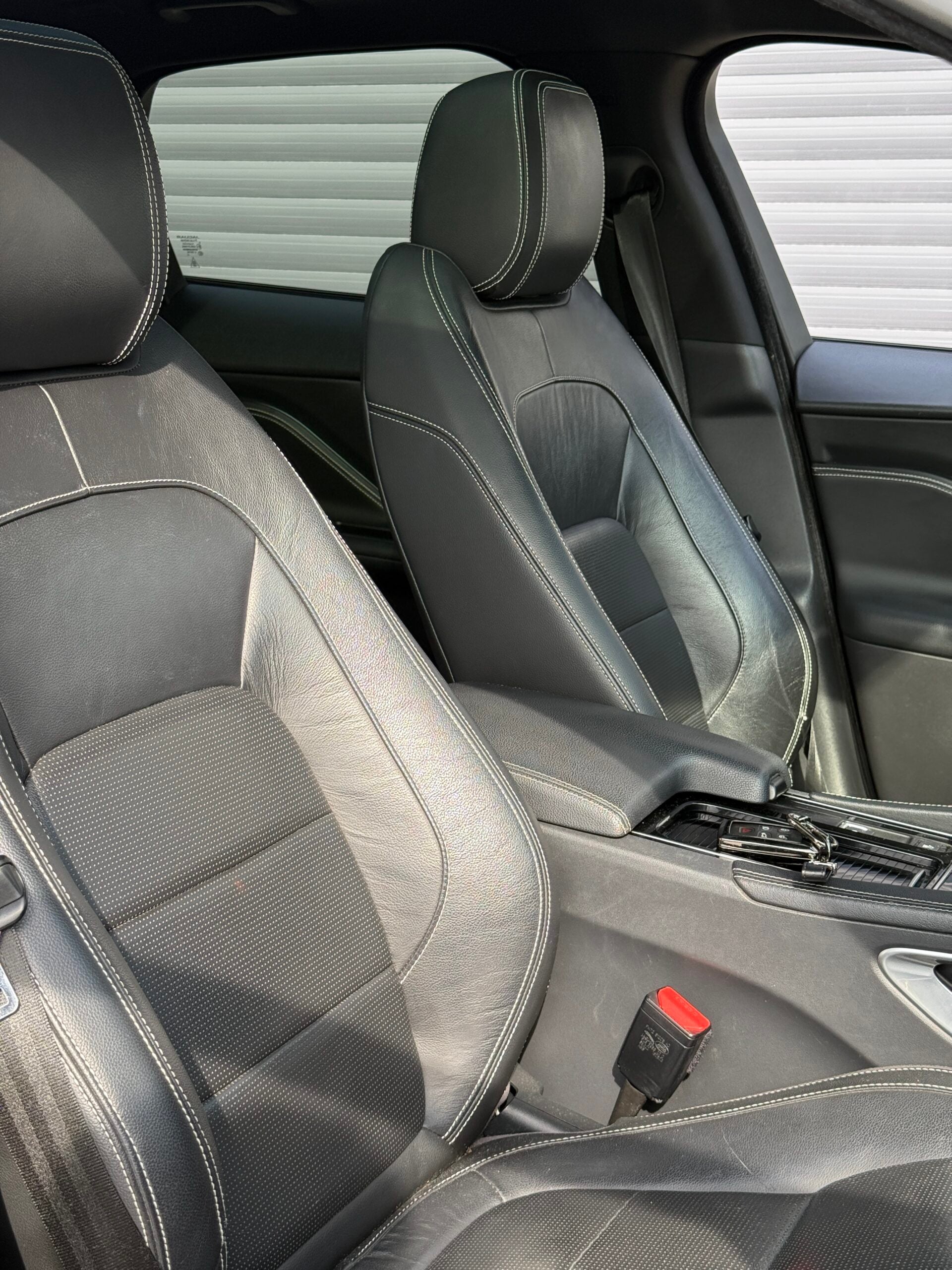 JAGUAR F-PACE R-SPORT