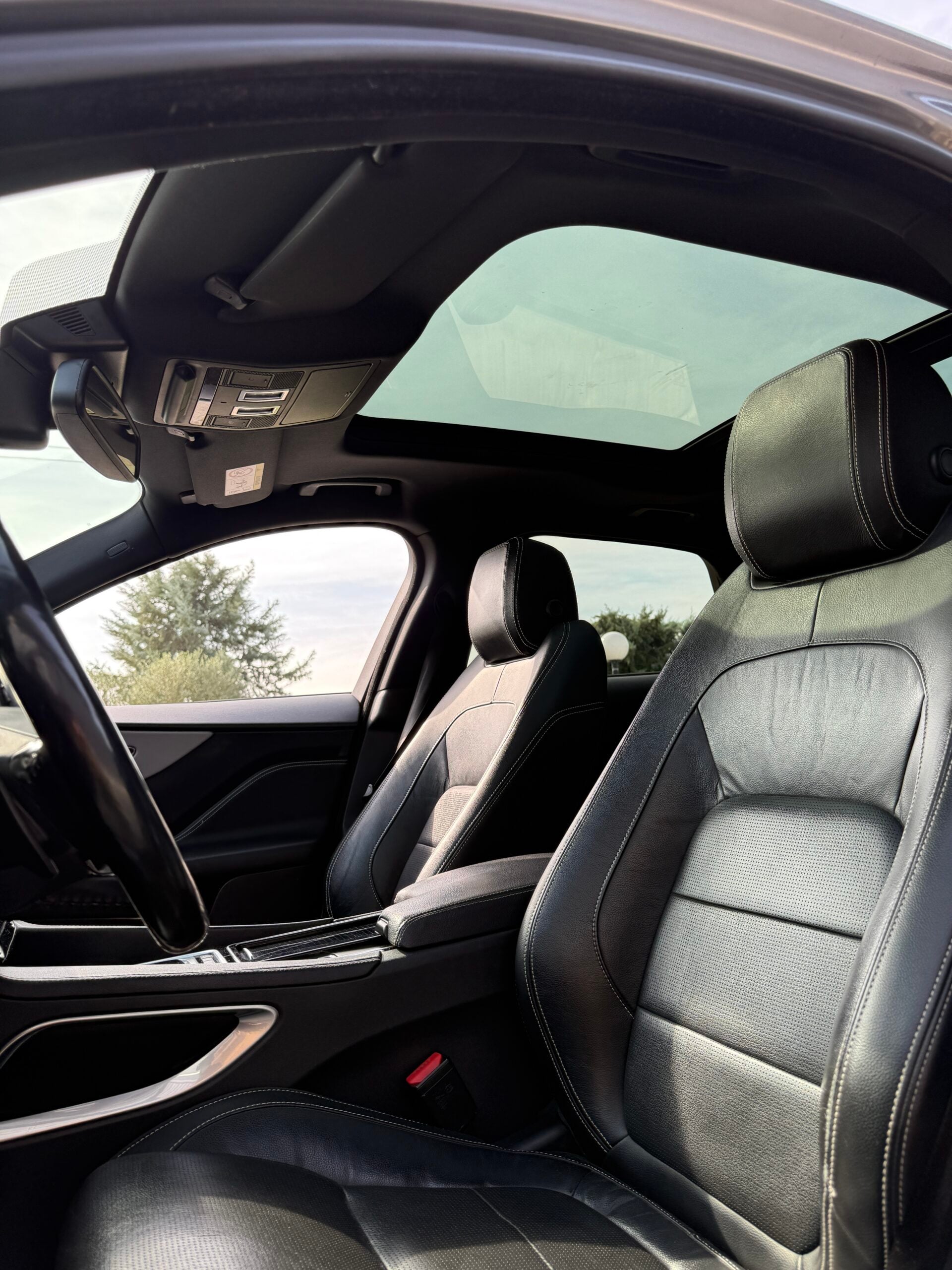 JAGUAR F-PACE R-SPORT