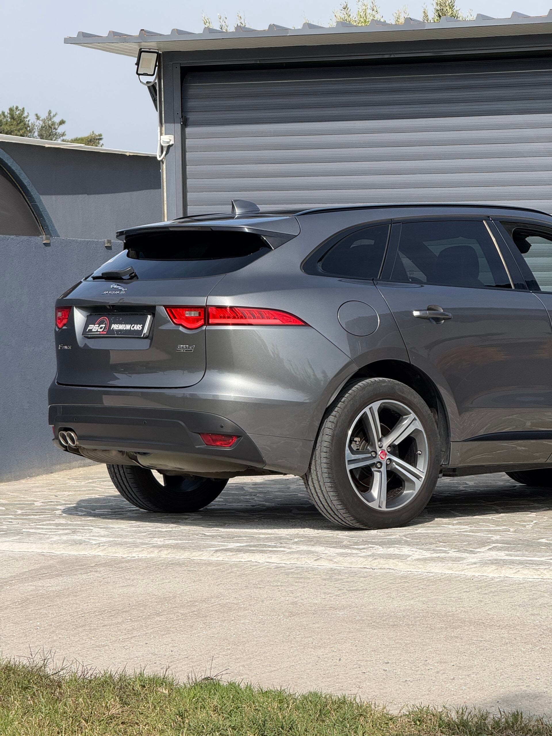 JAGUAR F-PACE R-SPORT