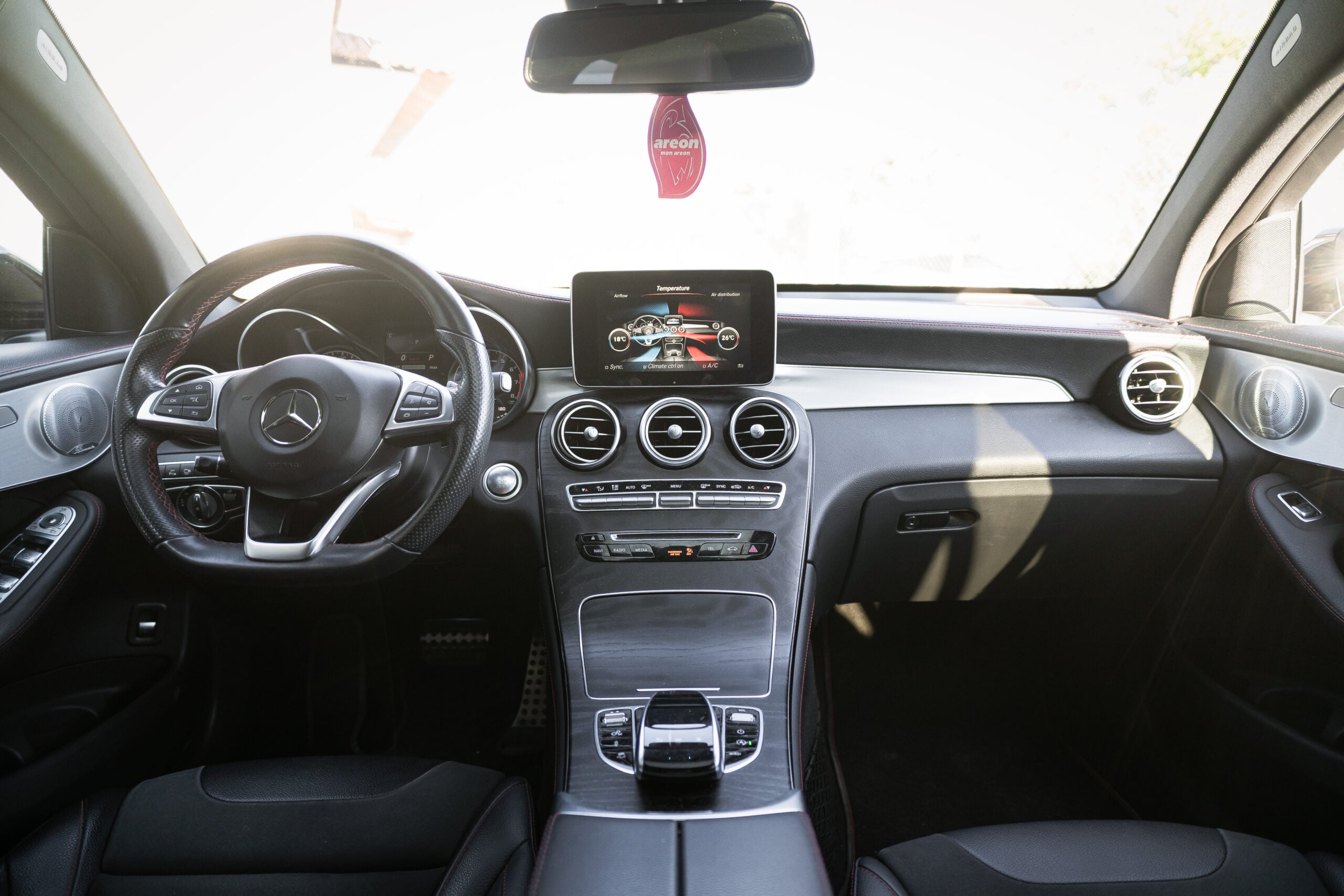MERCEDES GLC 43 AMG